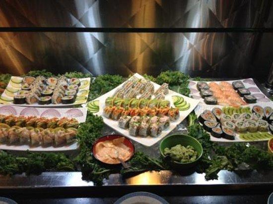 Maple Leaf Queen's Buffet